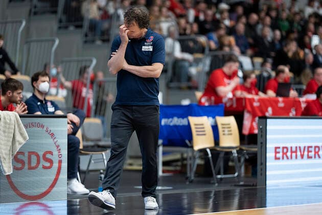 Norways Head Coach Mathias Eckhoff Denmark meets Norway in a European Championship qualifier in basketball, played in Naestved, Thursday 24 February 2022, Naestved Denmark  Copyright: fotograf@clausbech.dk ClausxBechx Cop10173 spdk20220224-213244-L