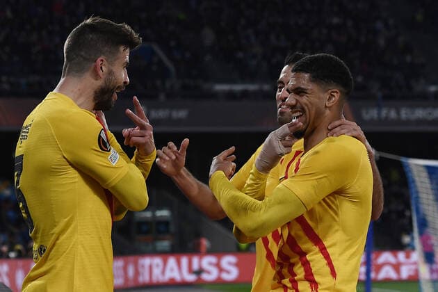 Db Napoli 24 02 2022 - Europa League Napoli-Barcellona foto Daniele Buffa Image nella foto: esultanza gol Gerard Pique 