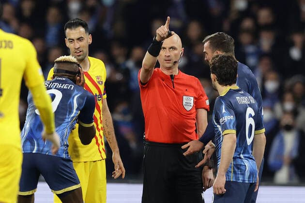 Photo Alessandro Garofalo LaPresse February 24, 2022 Naples, Italy soccer Napoli vs Barcellona - Europa League 2021 2022 - Diego Armando Maradona stadium. In the pic: Sergej Karasev referee  Copyright: xAlessandroxGarofalo LaPressex