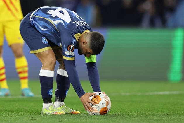 Photo Alessandro Garofalo LaPresse February 24, 2022 Naples, Italy soccer Napoli vs Barcellona - Europa League 2021 2022 - Diego Armando Maradona stadium. In the pic: Lorenzo Insigne (SSC Napoli);  Copyright: xAlessandroxGarofalo LaPressex