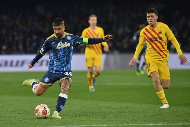 IPP20220224 Football - soccer: UEFA Europa League 2021 2022, SSC Neapel - FC Barcelona, Barca Lorenzo Insigne (Verwendung nur in Deutschland - GERMANY ONLY) *** IPP20220224 Football soccer UEFA Europa League 2021 2022, SSC Napoli FC Barcelona, Lorenzo Insigne Use only in Germany GERMANY ONLY 