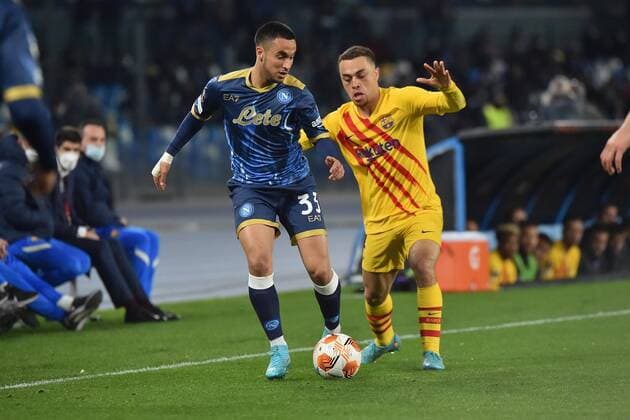 IPP20220224 Football - soccer: UEFA Europa League 2021 2022, SSC Neapel - FC Barcelona, Barca Adam Ounas e Sergino Dest (Verwendung nur in Deutschland - GERMANY ONLY) *** IPP20220224 Football soccer UEFA Europa League 2021 2022, SSC Napoli FC Barcelona, Adam Ounas e Sergino Dest use only in Germany GERMANY ONLY 