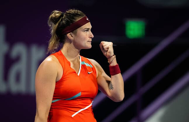February 24, 2022, DOHA, QATAR: Aryna Sabalenka of Belarus in action during the quarter-final of the 2022 Qatar TotalEnergies Open 2022 WTA, Tennis Damen 1000 tennis tournament against Iga Swiatek of Poland DOHA QATAR - ZUMAa181 20220224_zaa_a181_141 Copyright: xRobxPrangex