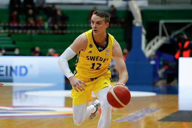 220225 Ludvig Hakanson of Sweden during the FIBA World Cup Qualifier game between Sweden and Croatia on February 25, 2022 in Zagbreb Photo Nikola Krstic BILDBYRAN COP 307 NK0006 basket basketball vm kval kval fiba world cup qualifiers sweden bbeng,  Copyright: NIKOLAxKRSTIC BB220225BB562