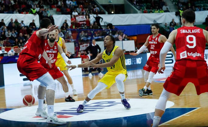 220225 Melwin Pantzar of Sweden during the FIBA World Cup Qualifier game between Sweden and Croatia on February 25, 2022 in Zagbreb Photo Nikola Krstic BILDBYRAN COP 307 NK0006 basket basketball vm kval kval fiba world cup qualifiers sweden bbeng,  Copyright: NIKOLAxKRSTIC BB220225BB600