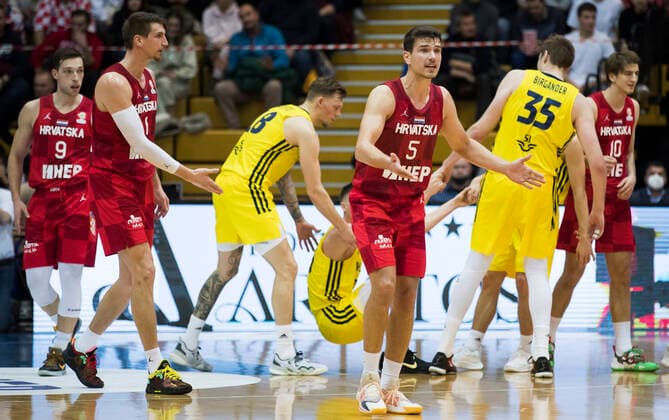 220225 Filip Kruslin of Croatia during the FIBA World Cup Qualifier game between Croatia and Sweden on February 25, 2022 in Zagreb Photo Nikola Krstic BILDBYRAN COP 307 NK0006 basket basketball vm kval kval fiba world cup qualifiers sweden croatia bbeng,  Copyright: NIKOLAxKRSTIC BB220225BB839