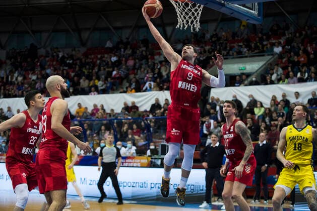 220225 Sven Smajlagic of Croatia during the FIBA World Cup Qualifier game between Croatia and Sweden on February 25, 2022 in Zagreb Photo Nikola Krstic BILDBYRAN COP 307 NK0006 basket basketball vm kval kval fiba world cup qualifiers sweden croatia bbeng,  Copyright: NIKOLAxKRSTIC BB220225BB841