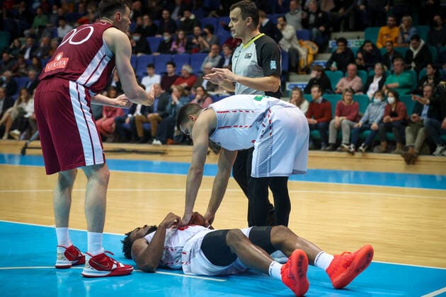 Belgium s Retin Obasohan looks dejected after a match between the Belgian national men team the Belgian Lions and Latvia, a qualifier match in Group A, ahead of the World Cup Basketball, Friday 25 February 2022, in Mons. VIRGINIExLEFOUR  x13807633x