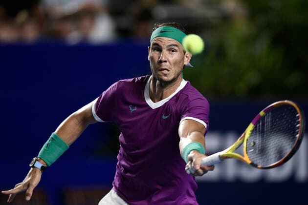 (220226) -- ACAPULCO, Feb. 26, 2022 -- Rafael Nadal of Spain hits a return during the men s singles semifinal match against Daniil Medvedev of Russia at the 2022 ATP, Tennis Herren Mexican Open tennis tournament in Acapulco, Mexico, Feb. 25, 2022. ) (SP)MEXICO-ACAPULCO-TENNIS-ATP-MEXICAN OPEN-SEMIFINALS XinxYuewei 