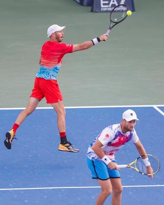 Tim Puetz in Red and Michael Venus, Mens Doubles, Final, Final Tennis Dubai Duty Free Tennis Championships ATP Dubai Duty Free Tennis Stadium Dubai United Arab Emirates 26 February 2022 Copyright: xJuergenxHasenkopfx