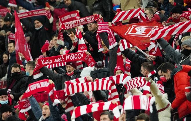 Russia Soccer Premier-League Spartak - CSKA 8127281 26.02.2022 Spartak s fans cheer before the Russian Premier League soccer match between Spartak Moscow and CSKA Moscow, in Moscow, Russia. Alexander Vilf Sputnik Moscow Russia  Copyright: xAlexanderxVilfx