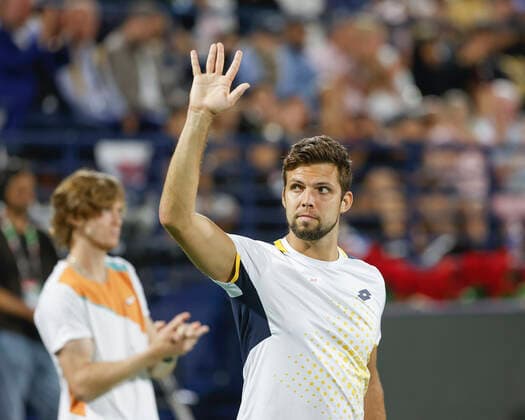 Finalist Jiri Vesely waves and thanks spectators,fans,Andrey Rublev out of focus in the background, award ceremony, presentation Copyright: xJuergenxHasenkopfx