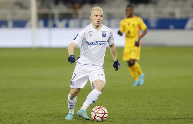 (Auxerre) Gauthier Hein Football : Auxerre vs Quevilly - Ligue 2 - 26 02 2022 StephanieGrossetete Panoramic 