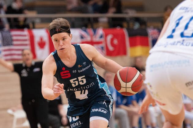 Halle, Germany 27 February 2022 1 BBL Women 2021 2022 Gisa Lions SV Halle vs Eisvoegel USC Freiburg Pauline Marie Mayer Freiburg SWH arena Sachsen Anhalt Copyright: xFotostandx xxBallaschx