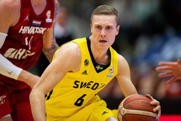 220228 Tobias Borg of Sweden during the FIBA World Cup Qualifier game between Sweden and Croatia on February 28, 2022 in Norrköping,  Copyright: PETERxHOLGERSSON BB220228PH014