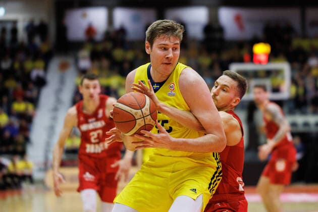 220228 Simon Birgander of Sweden during the FIBA World Cup Qualifier game between Sweden and Croatia on February 28, 2022 in Norrköping,  Copyright: PETERxHOLGERSSON BB220228PH023