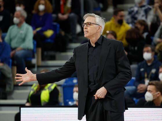 28 02 2022, Germany vs Israel, FIBA Basketball World Cup Qualifiers, Group D, GER, Heidelberg, SNP dome, Picture from the left side , Head Coach Gordon Herbert Germany Copyright: HMBxMedia xHeikoxBecker