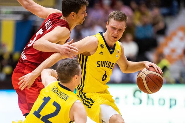 220228 Tobias Borg of Sweden during the FIBA World Cup Qualifier game between Sweden and Croatia on February 28, 2022 in Norrköping,  Copyright: PETERxHOLGERSSON BB220228PH053