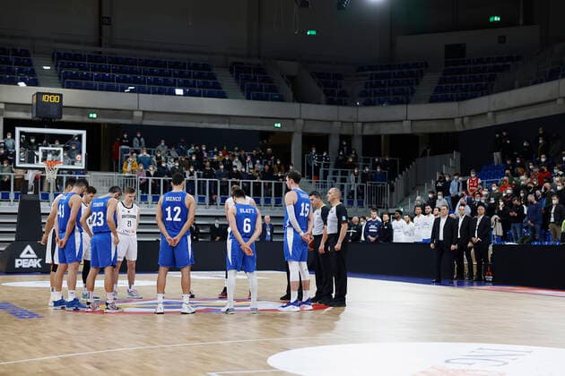 28 02 2022, Germany vs Israel, FIBA Basketball World Cup Qualifiers, Group D, GER, Heidelberg, SNP dome, Picture Minute of silence for the victims of the Ukraine war Copyright: HMBxMedia xHeikoxBecker