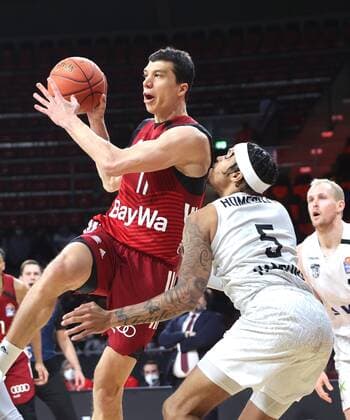 Bayerns 11 Vladimir LUCIC vs Hamburgs 5 HOMESLEY Basketball, FC Bayern Hamburg, on 2 03 2022, Basketball Bundesliga, FC Bayern Munich Basketball Hamburg Towers, season 2021 2022, in Munich, A U D I D O M E, Germany Source Copyright Credit Oryk HAIST xx