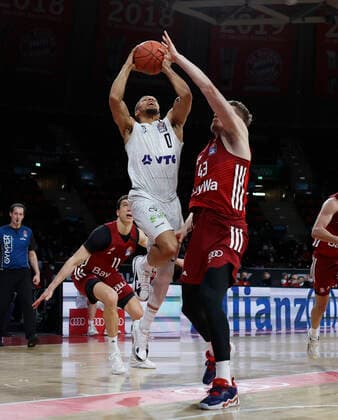 02 03 2022, BBL, FC Bayern Basketball vs Hamburg Towers , Audi Dome, basketball, sports, in the picture Jaylon Brown Hamburg Towers vs Leon Radosevic FCB Basketball