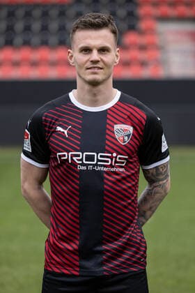 Florian Pick 26 FCI FC Ingolstadt 04 2 BL, Porträttermin 2021 2022 2 Bundesliga FC Ingolstadt 04 season 2021 2022