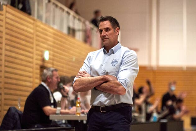Hansi Gnad Bayer Giants Leverkusen coach, head coach Itzehoe Eagles vs Bayer Giants Leverkusen, ProA, 2 Barmer Basketball, Bundesliga, Spielzeit 2021 2022, 27 Spieltag, 04 03 2022 Photo EIBNER Stephanie Zerbe Itzehoe Eagles vs Bayer Giants Leverkusen, ProA, 2 Barmer Basketball, Bundesliga, Spielzeit 2021 2022, 27 Spieltag, 04 03 2022 Brokdorf Copyright: xStephaniexZerbe xEibner-Pressefox EP_SZE