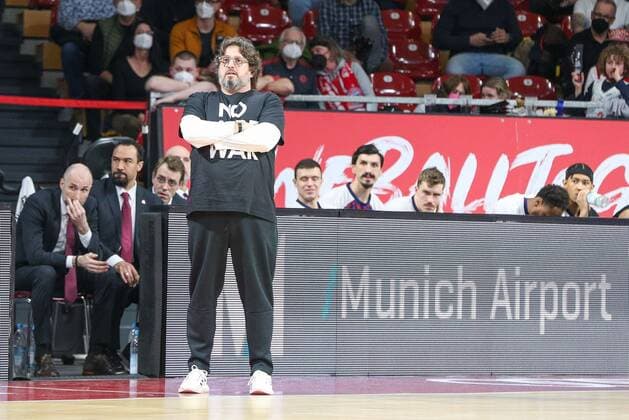 Head coach Oliver Kostic FC Bayern Basketball , FC Bayern Basketball vs Olympiakos Piraeus, Euroleague, 04 03 2022 Munich Bavaria Germany Copyright: xkolbert-press ChristianxKolbertx