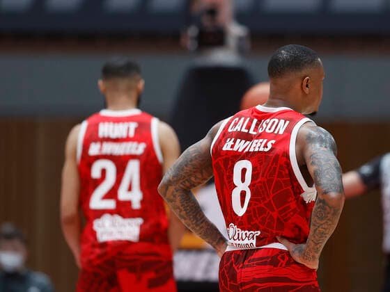 04 03 2022, basketball, BBL, main round, s Oliver Wuerzburg ratiopharm ulm, GER, Wuerzburg, tectake Arena picture from left Cameron Hunt s Oliver Wuerzburg and Charles Callison s Oliver Wuerzburg Copyright: HMBxMedia xHeikoxBecker