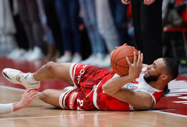 04 03 2022, basketball, BBL, main round, s Oliver Wuerzburg ratiopharm ulm, GER, Wuerzburg, tectake Arena picture from left Cameron Hunt s Oliver Wuerzburg Copyright: HMBxMedia xHeikoxBecker