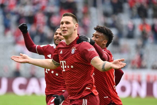 Torjubel Niklas SUELE (Bayern Muenchen) nach Tor zum 1-0 mit Serge GNABRY (FC Bayern Muenchen,li) und Kingsley COMAN (Bayern Muenchen), Jubel,Freude,Begeisterung,Aktion. Fussball 1. Bundesliga Saison 2021 2022,25.Spieltag, Spieltag25. FC Bayern Muenchen - Bayer 04 Leverkusen am 05.03.2022, A L L I A N Z A R E N A Muenchen. *** Goal celebration Niklas SUELE Bayern Muenchen after goal to 1 0 with Serge GNABRY FC Bayern Muenchen,li and Kingsley COMAN Bayern Muenchen , Jubel,Freude,Begeisterung,Aktion Fussball 1 Bundesliga Saison 2021 2022,25 Spieltag, Spieltag25 FC Bayern Muenchen Bayer 04 Leverkusen am 05 03 2022, A L L I A N Z A R E N A Muenchen