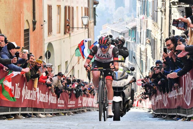 Bilder des Jahres 2022, Sport 03 März Sport Themen der Woche KW09 Sport Bilder des Tages Photo LaPresse - Massimo Paolone March, 05 2022 Siena (Italy) Cycling 16th Strade Bianche 2022 - Men s race - from Siena to Siena - 184 km (114,3 miles) In the pic: POGACAR Tadej (UAE TEAM EMIRATES)  Copyright: xLaPresse MassimoxPaolonex