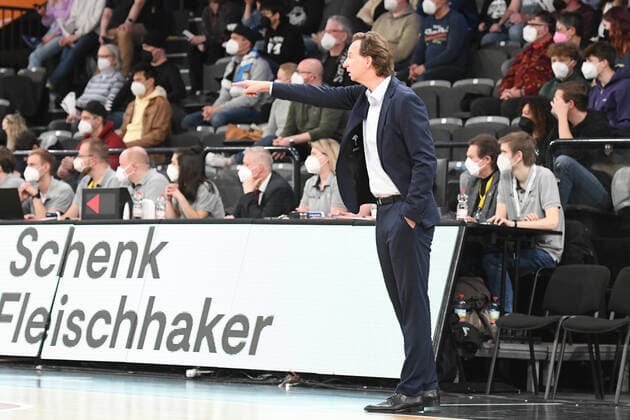 Basketball I Men I Season 2021 2022 I BBL I 23 Matchday I Hamburg Towers EWE Baskets Oldenburg I 05 03 2022 Ingo Freyer EWE Baskets Oldenburg Hamburg edel optics de Arena Hamburg Germany Copyright: xLobeca AndreasxHannigx
