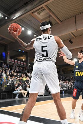 Basketball I Men I Season 2021 2022 I BBL I 23 Matchday I Hamburg Towers EWE Baskets Oldenburg I 05 03 2022 Caleb Homesley 5, Hamburg Towers Hamburg edel optics de Arena Hamburg Germany Copyright: xLobeca AndreasxHannigx