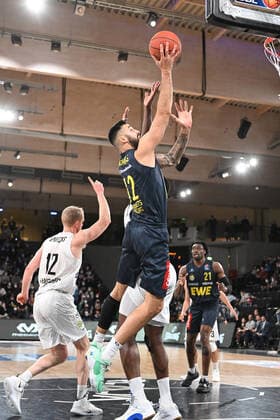 Basketball I Men I Season 2021 2022 I BBL I 23 Matchday I Hamburg Towers EWE Baskets Oldenburg I 05 03 2022 Martin Breunig 12, EWE Baskets Oldenburg Hamburg edel optics de Arena Hamburg Germany Copyright: xLobeca AndreasxHannigx