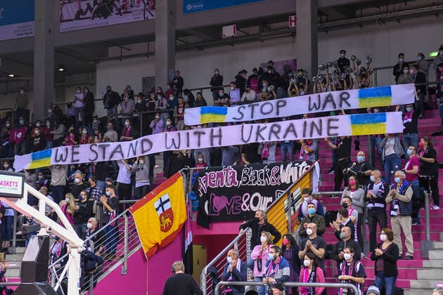 easyCredit BBL, Telekom Baskets Bonn vs HAKRO Merlins Crailsheim, 05 03 2022 banner of Bonn fans Stop War, we stand with Ukraine , easyCredit BBL, Telekom Baskets Bonn vs HAKRO Merlins Crailsheim on 05 03 2022 at Telekom Dome Bonn, Bonn Nordrhein Westfalen Copyright: xBEAUTIFULxSPORTS Mueller-Laschetx