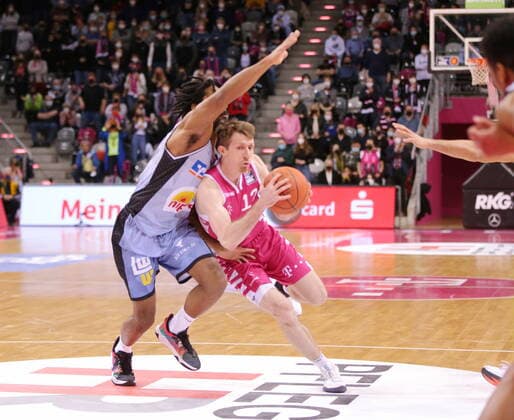 Skyler Bowlin Telekom Baskets Bonn vs HAKRO Merlins Crailsheim easyCredit BBL 1 Bundesliga , 2021 2022 season , Main round 23 matchday