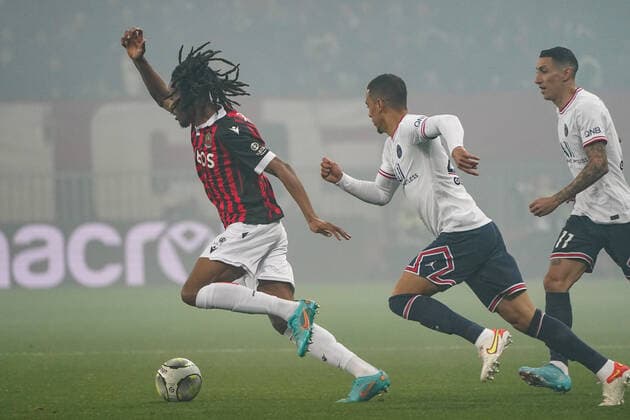 Khephren Thuram (OGC Nice) - Thilo Kehrer (PSG) FOOTBALL : OGC Nice vs PSG - Ligue 1 Uber Eats - Nice - 05 03 2022 NorbertScanella Panoramic 