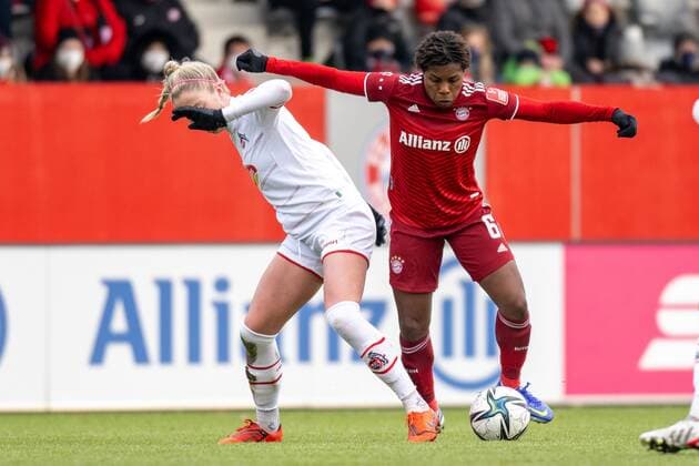 Lineth Beerensteyn 6 FC Bayern Frauen , FC Bayern Frauen Muenchen vs 1 FC Koeln, Flyeralarm Frauen Bundesliga, 06 03 22 DFB regulations prohibit any use of photographs as image sequences and or quasi video kolbert press Muenchen Bayern Germany Copyright: xkolbert-press UlrichxGamelx