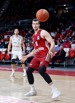 06 03 2022, BBL, FC Bayern Muenchen vs Brose Bamberg, Audi Dome Muenchen, basketball, sports, in picture Paul Zipser FCB Basketball