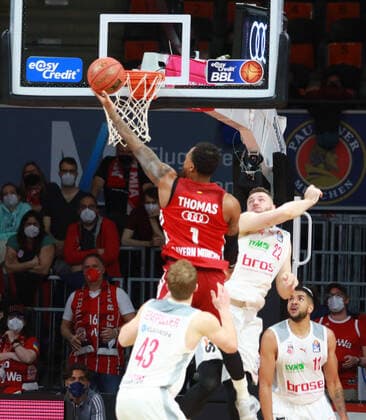 1 Deshaun Thomas FCBB against 22 Martinas give Brose Bamberg Basketball BBL FC Bayern Muenchen Brose Bamberg Audi Dome 06 03 2022 PHOTO Mladen Lackovic LakoPress