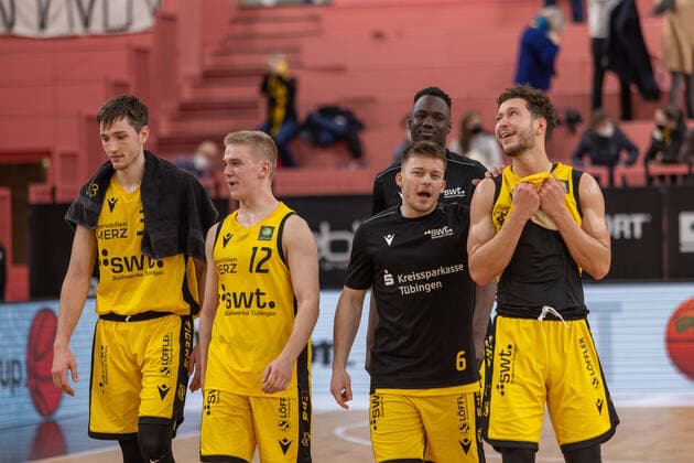 The Tigers Tuebingen are happy about the victory against the Eisbaeren Bremerhaven Tigers Tuebingen vs Eisbaeren Bremerhaven, 2 Basketball Bundesliga, Pro A, Barmer 2 Basketball, 28 Spieltag , Spielzeit 2021 2022, 06 03 2022 Tigers Tuebingen vs Eisbaeren Bremerhaven, 2 Basketball Bundesliga, Pro A, Barmer 2 Basketball, 28 Spieltag , Spielzeit 2021 2022, 06 03 2022 Tuebingen Copyright: xNinaxSanderx xEibnerxPressefotox EP_NSR