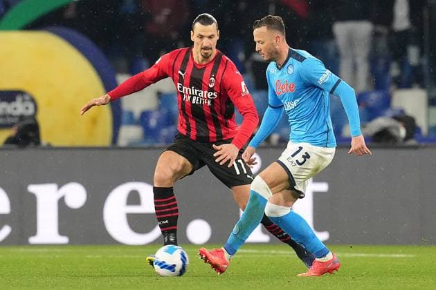 NAPLES, ITALY – MARCH 6: Amir Rrahmani of SSC Napoli vies with Zlatan Ibrahimovc of AC Milan during the Serie A match between SSC Napoli and AC Milan at Stadio Diego Armando Maradona on March 6, 2022 in Naples, Italy Copyright: xFotoagenziax