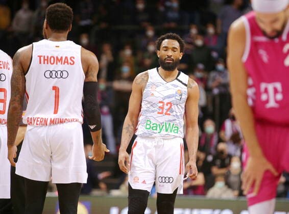 Telekom Baskets Bonn vs Darrun Hilliard FC Bayern München easyCredit BBL 1 Bundesliga , 2021 2022 season , Main round 24 matchday
