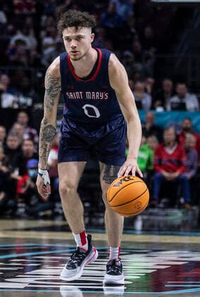 March 08 2022 Las Vegas, NV, U.S.A. St. Mary s guard Logan Johnson (0) sets the play during the NCAA, College League, USA West Coast Conference Men s Basketball Tournament Championship game between Gonzaga Bulldogs and the Saint MaryÃ¢â‚¬â ¢s Gaels. Gonzaga beat Saint MaryÃ¢â‚¬â ¢s 82-69 at at Orleans Arena Las Vegas, NV. CSM Las Vegas USA - ZUMAc04_ 20220309_zaf_c04_035 Copyright: xThurmanxJamesx