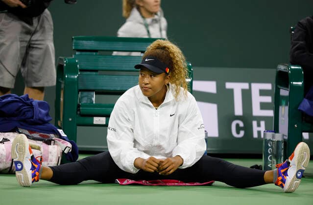 March 08, 2022 Naomi Osaka of Japan stretches during the Eisenhower Cup of the 2022 BNP Paribas Open at Indian Wells Tennis Garden in Indian Wells, California. Mandatory Photo Credit : CSM. Indian Wells United States of America - ZUMAc04_ 20220308_zaf_c04_166 Copyright: xCharlesxBausx