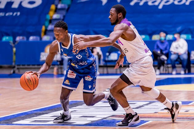 easyCredit BBL, Fraport Skyliners vs BG Göttingen, Frankfurt, Fraport Arena, 9 3 2022 Brancou Badio Fraport Skyliners 8 Kamar Baldwin BG Göttingen 44 , Fraport Skyliners vs BG Göttingen, Frankfurt, Fraport Arena, 9 3 2022 Copyright: xBEAUTIFULxSPORTS Gawlikx