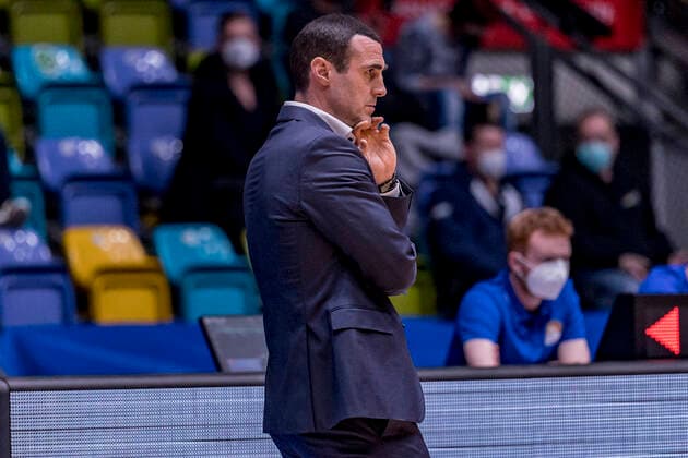 easyCredit BBL, Fraport Skyliners vs BG Göttingen, Frankfurt, Fraport Arena, 9 3 2022 Roel Moors Headcoach BG Göttingen , Fraport Skyliners vs BG Göttingen, Frankfurt, Fraport Arena, 9 3 2022 Copyright: xBEAUTIFULxSPORTS Gawlikx