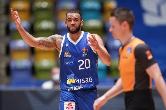 Fraport Skyliners BG Göttingen, easyCredit BBL Rasheed Moore Fraport Skyliners, 20 complains about a referee decision Basketball easyCredit BBL match between Fraport Skyliners and BG Göttingen on March 9, 2022 at Ballsporthalle in Frankfurt am Main , Frankfurt am Main Hesse Germany Ballsporthalle