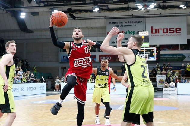Basketball, BBL, medi Bayreuth - JobStairs Gießen 46ers